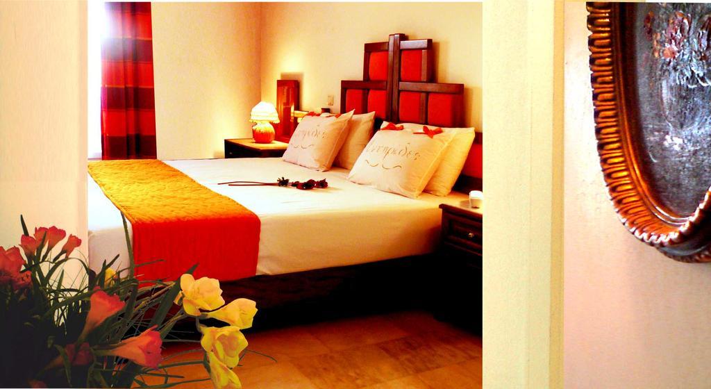 Antirides Hotel 纳乌萨 外观 照片