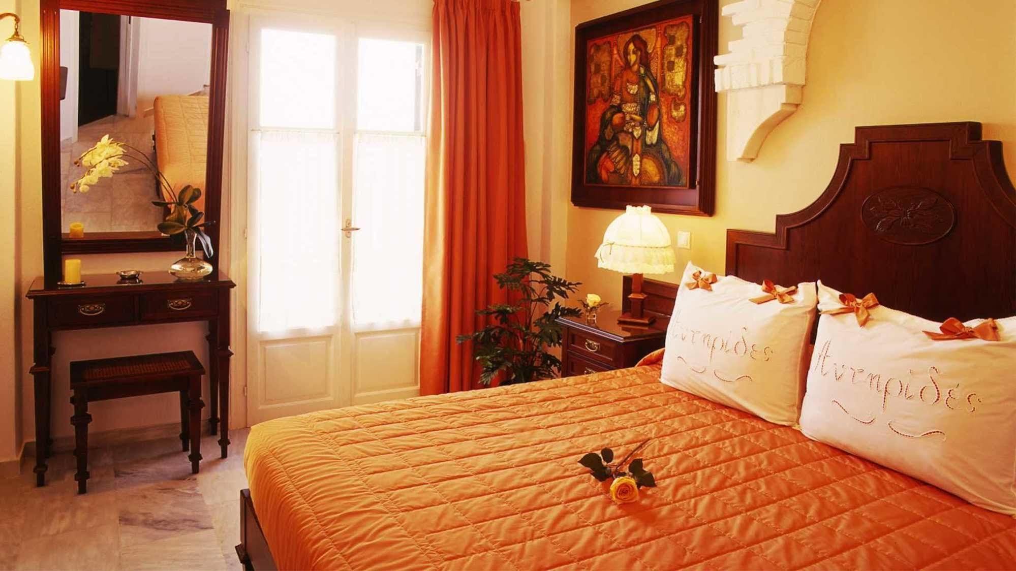 Antirides Hotel 纳乌萨 外观 照片